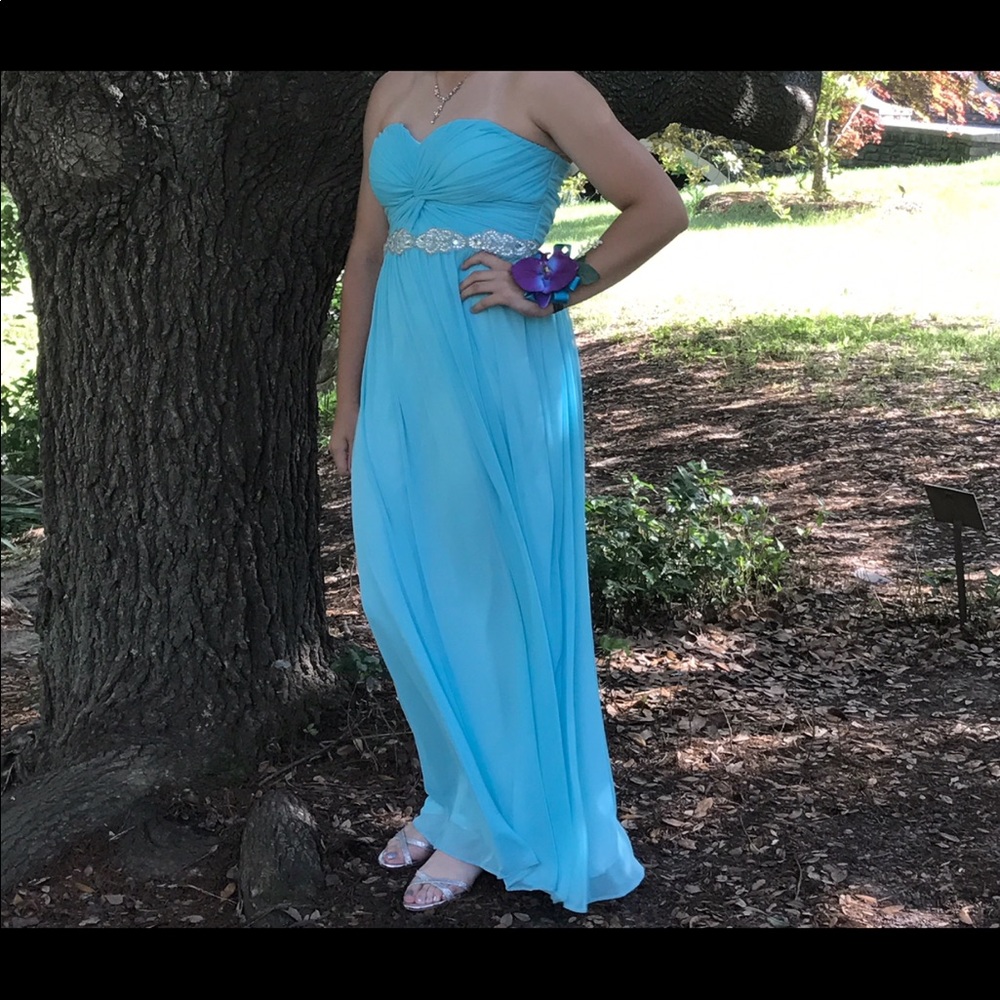Prom Dress - Picture 2 of 2